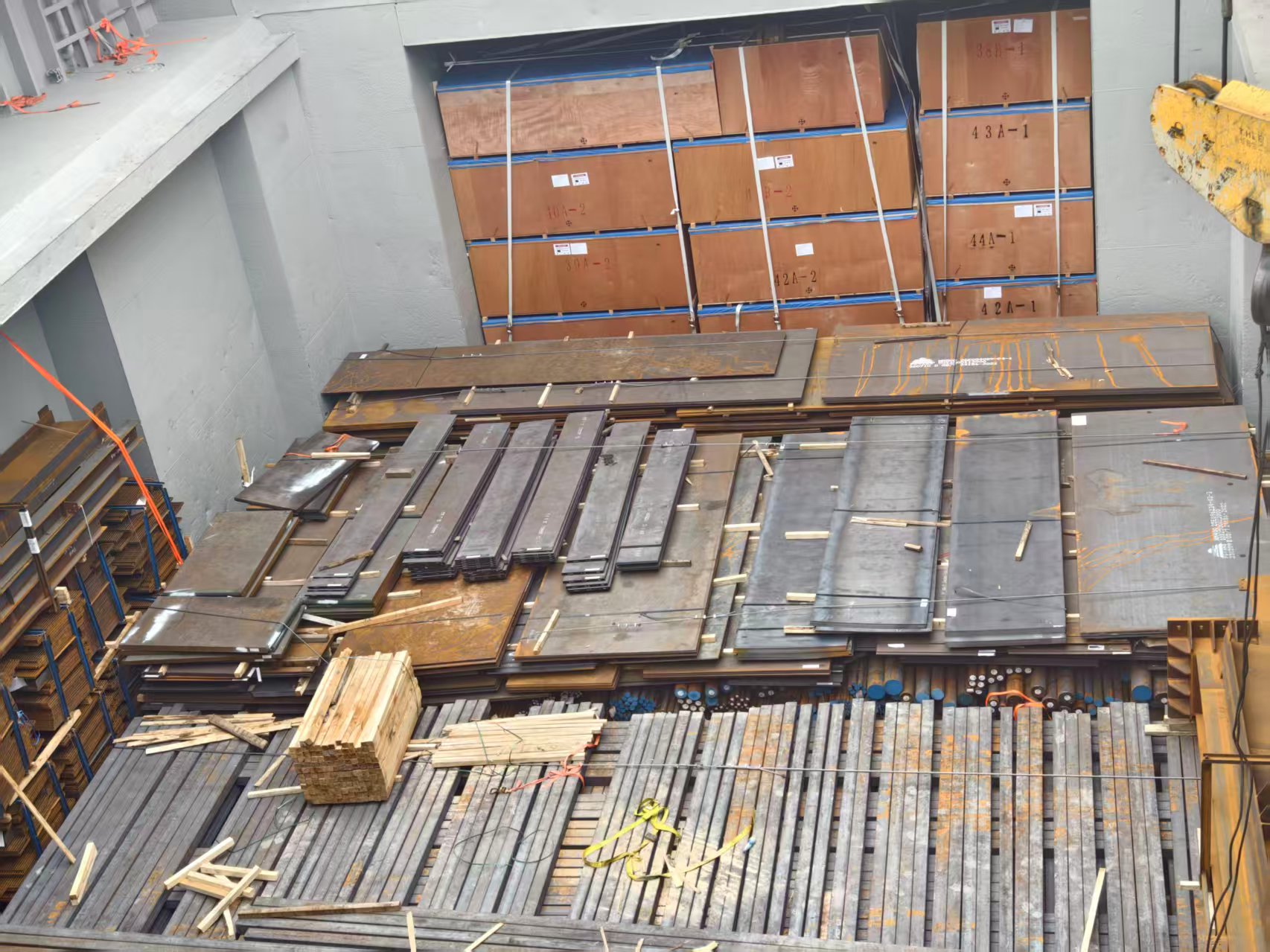 Packed steel in vessel hold